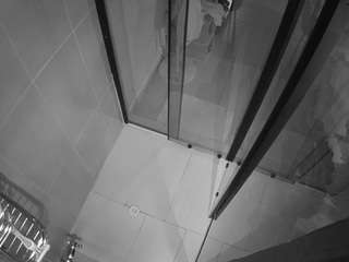 voyeurcam jb shower 2